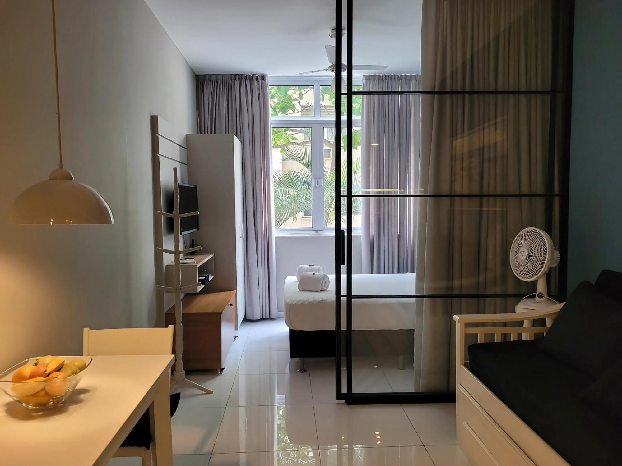 Apartamento Em Copacabana - Posto 5 *